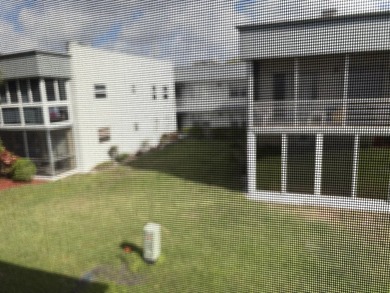 RENTABLE IMMEDIATELY A/C 2021 Enjoy every day in this 2nd-floor on Kings Point Golf -Flanders Way in Florida - for sale on GolfHomes.com, golf home, golf lot