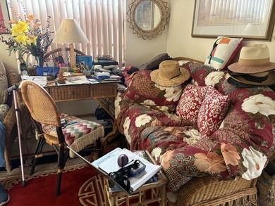 RENTABLE IMMEDIATELY A/C 2021 Enjoy every day in this 2nd-floor on Kings Point Golf -Flanders Way in Florida - for sale on GolfHomes.com, golf home, golf lot