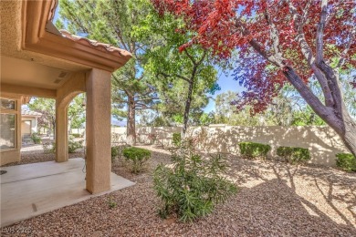 Beautifully updated townhome in Sun City Summerlin! This on Eagle Crest Golf Club in Nevada - for sale on GolfHomes.com, golf home, golf lot