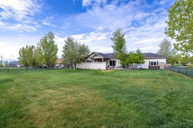 Lovely 2 Level Executive Home in the Desirable Fox View Estates! on Fox Ridge Golf Course - Champion in Montana - for sale on GolfHomes.com, golf home, golf lot