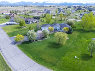 Lovely 2 Level Executive Home in the Desirable Fox View Estates! on Fox Ridge Golf Course - Champion in Montana - for sale on GolfHomes.com, golf home, golf lot