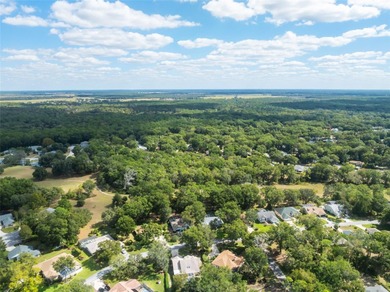 One or more photo(s) has been virtually staged. This beautiful on Rainbow Springs Golf and Country Club in Florida - for sale on GolfHomes.com, golf home, golf lot
