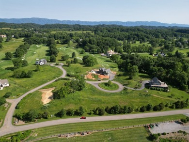 The Virginian neighborhood is the premiere golf community in on Virginian Golf Club in Virginia - for sale on GolfHomes.com, golf home, golf lot