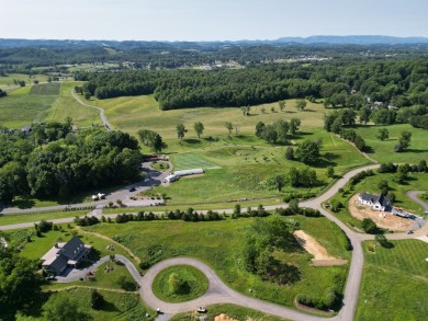 The Virginian neighborhood is the premiere golf community in on Virginian Golf Club in Virginia - for sale on GolfHomes.com, golf home, golf lot