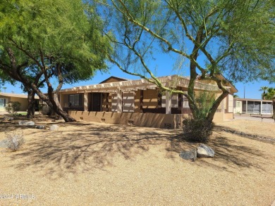 Extraordinarily upgraded 3 bed/2 bath on a large corner cul de on Sun Lakes Country Club in Arizona - for sale on GolfHomes.com, golf home, golf lot