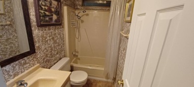 Come settle down in comfort and relaxation in an updated on Fairways Country Club in Florida - for sale on GolfHomes.com, golf home, golf lot
