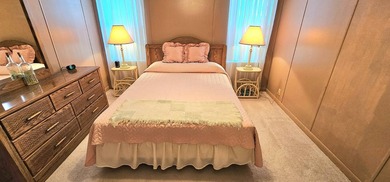 FURNISHED TURN KEY, OPEN BACKYARD Florida 2 bedroom 2 bath home on Zephyrhills Municipal Golf Course in Florida - for sale on GolfHomes.com, golf home, golf lot