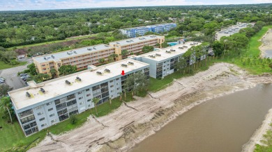 Welcome Home! This exceptional 2-bed, 2-bath condo boasting 1 on Fountains Golf and Country Club in Florida - for sale on GolfHomes.com, golf home, golf lot