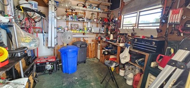 FURNISHED TURN KEY, OPEN BACKYARD Florida 2 bedroom 2 bath home on Zephyrhills Municipal Golf Course in Florida - for sale on GolfHomes.com, golf home, golf lot