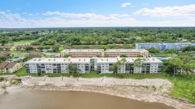 Welcome Home! This exceptional 2-bed, 2-bath condo boasting 1 on Fountains Golf and Country Club in Florida - for sale on GolfHomes.com, golf home, golf lot