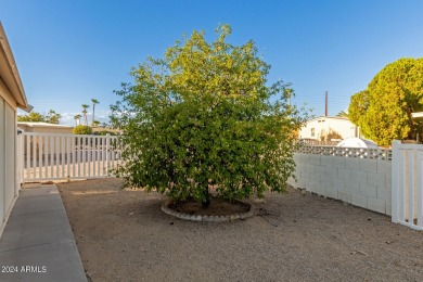 Extraordinarily upgraded 3 bed/2 bath on a large corner cul de on Sun Lakes Country Club in Arizona - for sale on GolfHomes.com, golf home, golf lot