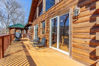 Charming Log Cabin Retreat in Bryson City -Nestled in the heart on Smoky Mountain Country Club in North Carolina - for sale on GolfHomes.com, golf home, golf lot