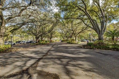 Bright and spacious 3-bedroom, 2-bath corner unit offering on Palm-Aire Country Club and Resort - The Oaks in Florida - for sale on GolfHomes.com, golf home, golf lot