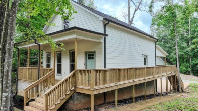 New custom built home in Shiloh Falls Subdivision, an upscale on Shiloh Falls Golf Club in Tennessee - for sale on GolfHomes.com, golf home, golf lot