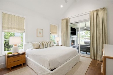 OFFERED FULLY FURNISHED

Thoughtfully designed for effortless on Long Cove Golf Course in Texas - for sale on GolfHomes.com, golf home, golf lot