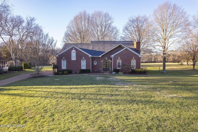 Welcome to this exceptional 4-bedroom, 2.5-bathroom home with a on Forrest Crossing Golf Course in Tennessee - for sale on GolfHomes.com, golf home, golf lot