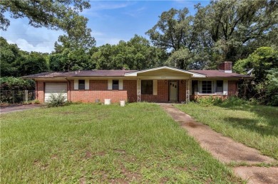 VRP SELLER WILL CONSIDER OFFERS BETWEEN $129,000 - $149,000 on Azalea City Golf Course in Alabama - for sale on GolfHomes.com, golf home, golf lot