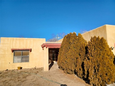 This very competitively priced 1500 square feet, 3 Bedroom, 2 on Santa Fe Country Club in New Mexico - for sale on GolfHomes.com, golf home, golf lot