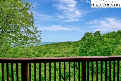 Renovated and furnished home with huge long range views and on Beech Mountain Club in North Carolina - for sale on GolfHomes.com, golf home, golf lot