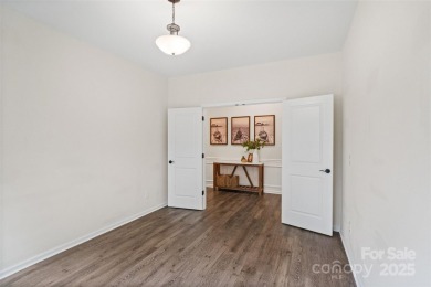 Lake Views & Amazing Amenities! Located in a quiet cul-de-sac in on Edgewater Golf Club in South Carolina - for sale on GolfHomes.com, golf home, golf lot