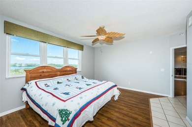 Move-in ready and beautifully remodeled 3 bedroom plus on Seminole Lake Country Club in Florida - for sale on GolfHomes.com, golf home, golf lot