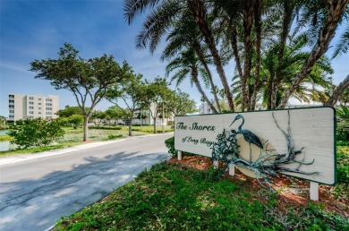Move-in ready and beautifully remodeled 3 bedroom plus on Seminole Lake Country Club in Florida - for sale on GolfHomes.com, golf home, golf lot