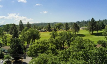 Close to Dunn Beach, Grill Restaurant & Bar, Pro Shop, swimming on Pine Mountain Lake Country Club in California - for sale on GolfHomes.com, golf home, golf lot