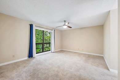 Beautifully Renovated Golf Villa in PGA National.Discover this on PGA National Golf Club in Florida - for sale on GolfHomes.com, golf home, golf lot