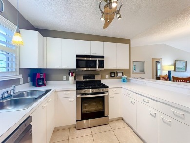 Move-In Ready 3/2 Corpus Christi in The Village of Summerhill - on The Links of Spruce Creek in Florida - for sale on GolfHomes.com, golf home, golf lot