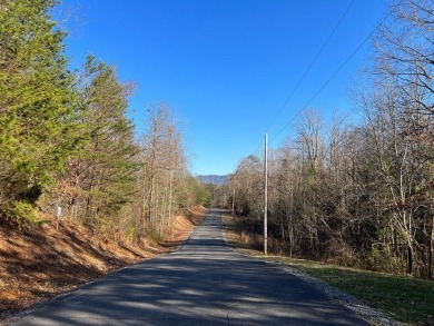 Great building lot in a very desirable neighborhood. Lot has on Smoky Mountain Country Club in Tennessee - for sale on GolfHomes.com, golf home, golf lot