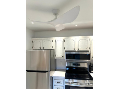 Located in Kings Point, an active 55+ gated community, this on Kings Point Golf - Executive in Florida - for sale on GolfHomes.com, golf home, golf lot