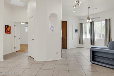 PRICED TO SELL, FABULOUS TOWNHOME W/ NO HOA FEES! WELCOME TO on Randolph Park Golf Courses in Arizona - for sale on GolfHomes.com, golf home, golf lot