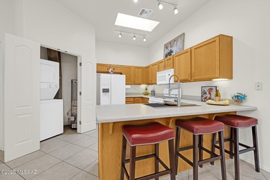 BIG PRICE DROP TO $294,900! FABULOUS TOWNHOME W/ NO HOA FEES! on Randolph Park Golf Courses in Arizona - for sale on GolfHomes.com, golf home, golf lot