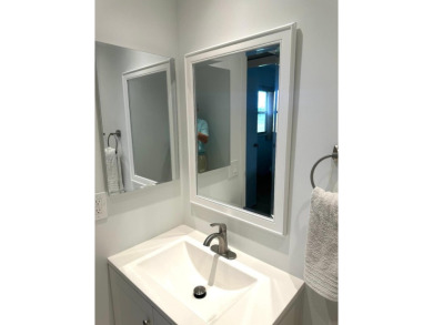 Located in Kings Point, an active 55+ gated community, this on Kings Point Golf - Executive in Florida - for sale on GolfHomes.com, golf home, golf lot