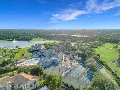 Welcome to this charming condo in the highly sought-after on Highland Woods Golf and Country Club in Florida - for sale on GolfHomes.com, golf home, golf lot