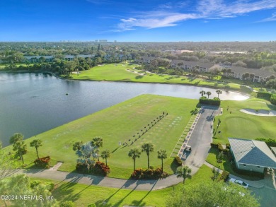 Welcome to this charming condo in the highly sought-after on Highland Woods Golf and Country Club in Florida - for sale on GolfHomes.com, golf home, golf lot