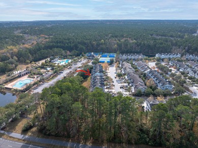 End-unit 4-bedroom, 3-bath townhome thoughtfully maintained in on Charleston National Golf Club in South Carolina - for sale on GolfHomes.com, golf home, golf lot