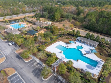 End-unit 4-bedroom, 3-bath townhome thoughtfully maintained in on Charleston National Golf Club in South Carolina - for sale on GolfHomes.com, golf home, golf lot
