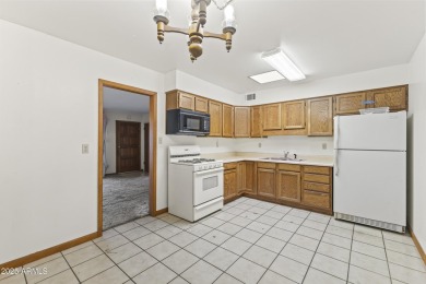 Tons of Potential. Opportunity to purchase a fix up home in on Sun City Lakes West and East in Arizona - for sale on GolfHomes.com, golf home, golf lot