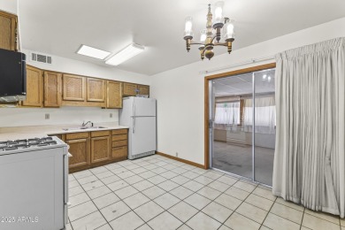 Tons of Potential. Opportunity to purchase a fix up home in on Sun City Lakes West and East in Arizona - for sale on GolfHomes.com, golf home, golf lot
