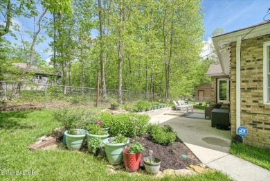 LAKE TANSI RESORT 2235 SQUARE FEET ALL BRICK HOME ON DOUBLE on Lake Tansi Village Country Club in Tennessee - for sale on GolfHomes.com, golf home, golf lot