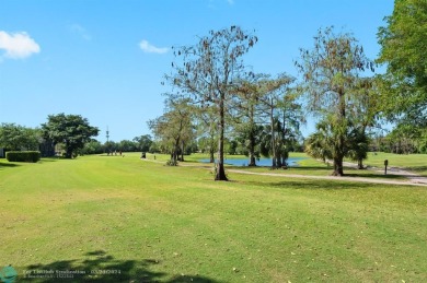 Welcome to this beautifully updated 2 bed 2 bath condo in on Colony West Country Club in Florida - for sale on GolfHomes.com, golf home, golf lot