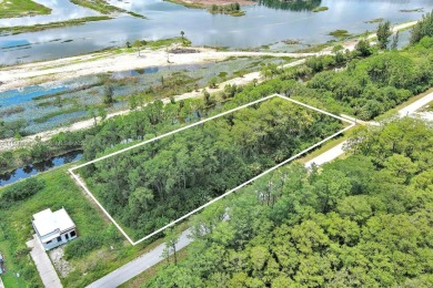 Exclusively presented by Sunland Real Estate: Discover your on Lehigh Resort Club in Florida - for sale on GolfHomes.com, golf home, golf lot
