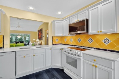 This bright and cheerful, Designer Wisteria, offers 3 bedrooms on The Links of Spruce Creek in Florida - for sale on GolfHomes.com, golf home, golf lot