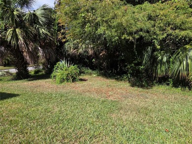 One or more photo(s) has been virtually staged. Great on Seven Springs Golf and Country Club in Florida - for sale on GolfHomes.com, golf home, golf lot