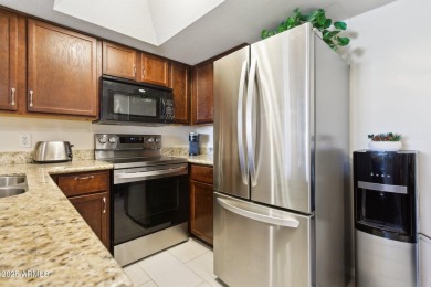 Beautiful 2 bed/2 bath condo in Cliffs at North Mountain! This on Pointe Golf Course on Lookout Mountain in Arizona - for sale on GolfHomes.com, golf home, golf lot