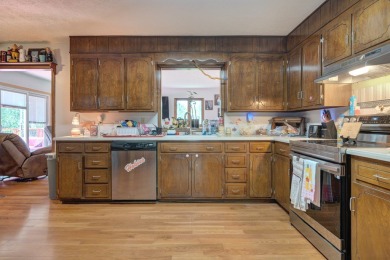 Tucked away in a cul-de-sac in the Country Club neighborhood is on Wytheville Golf Club, Inc. in Virginia - for sale on GolfHomes.com, golf home, golf lot