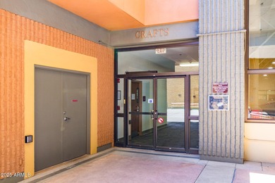 Discover this adorable 2-bedroom twin home situated in the on Sun City Lakes West and East in Arizona - for sale on GolfHomes.com, golf home, golf lot