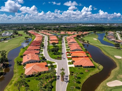 Kingsway Golf Villa - Lake Suzy
2/3 Bedroom . 2 Bath . 2,862 on Kingsway Country Club in Florida - for sale on GolfHomes.com, golf home, golf lot