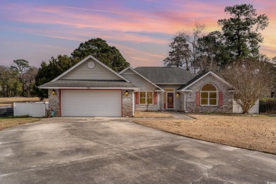 This stunning two bedroom two bath residence is nestled in a on Aberdeen Golf and Country Club in South Carolina - for sale on GolfHomes.com, golf home, golf lot